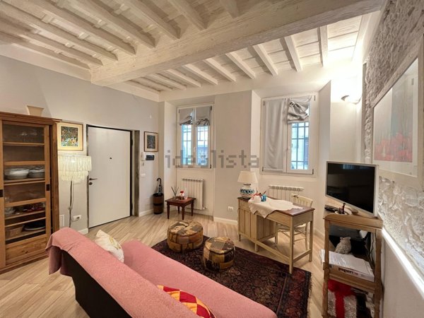 appartamento in vendita a Firenze in zona Centro Santa Croce