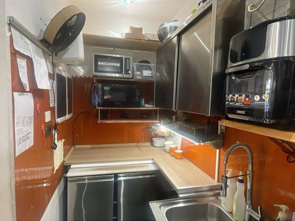 negozio in vendita a Firenze in zona Centro San Frediano