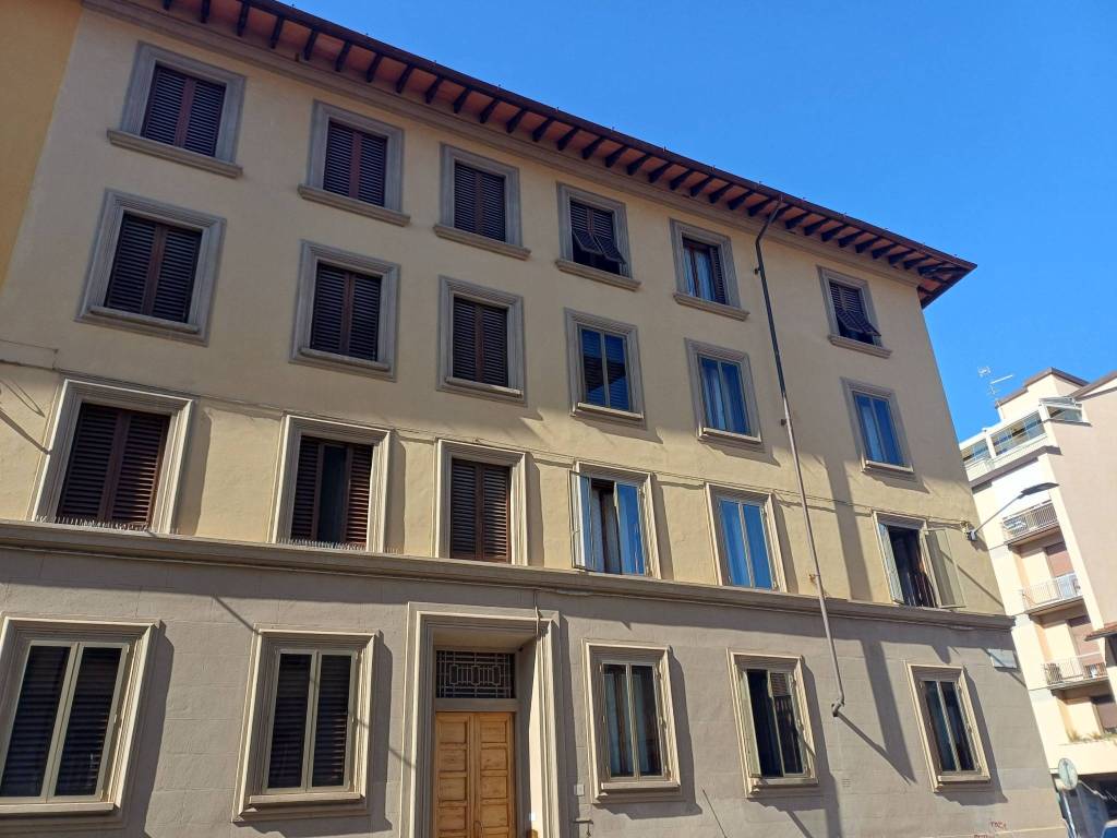 appartamento in vendita a Firenze in zona Statuto
