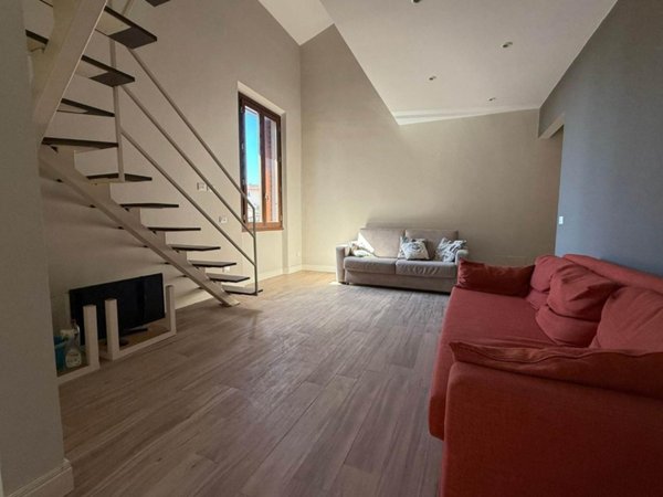 appartamento in vendita a Firenze in zona Campo di Marte