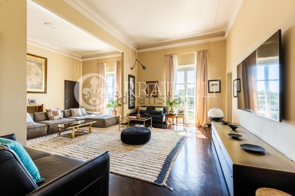 appartamento in vendita a Firenze in zona Centro Santa Maria Novella
