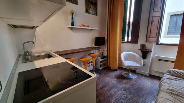 monolocale in vendita a Firenze in zona Centro San Frediano