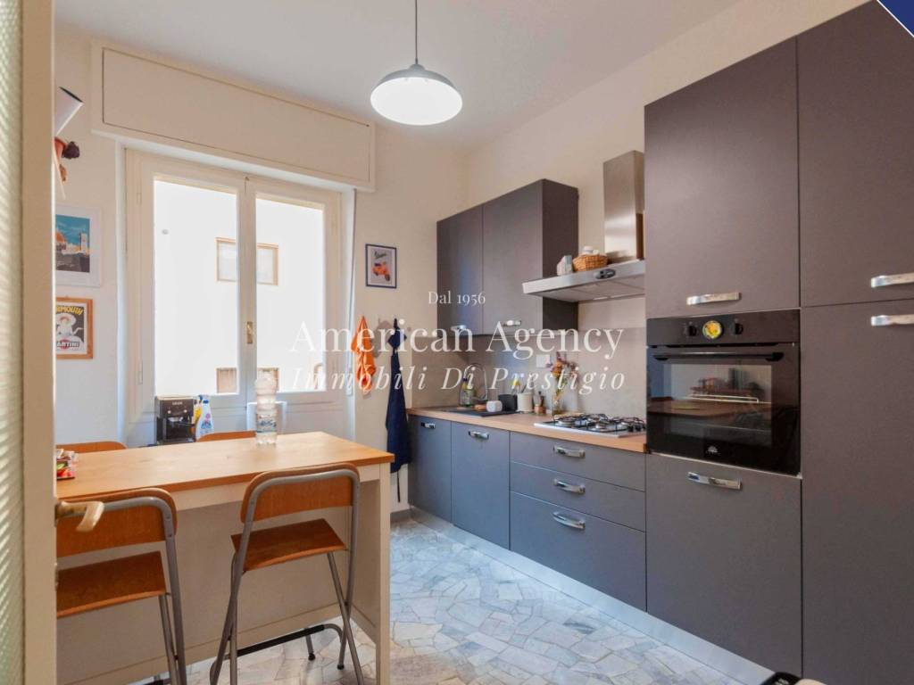 appartamento in vendita a Firenze in zona Campo di Marte