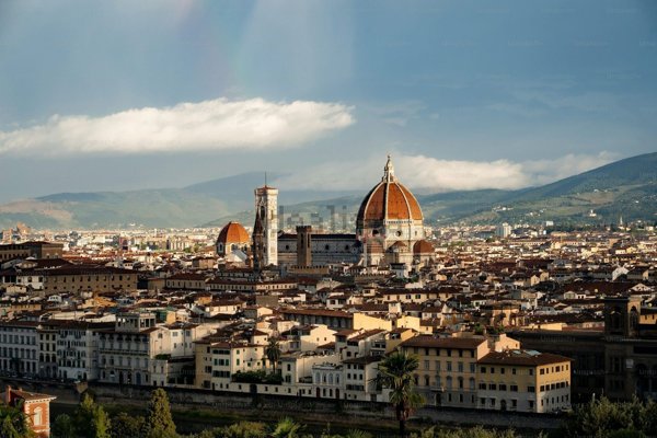 locale commerciale in vendita a Firenze in zona Bellariva