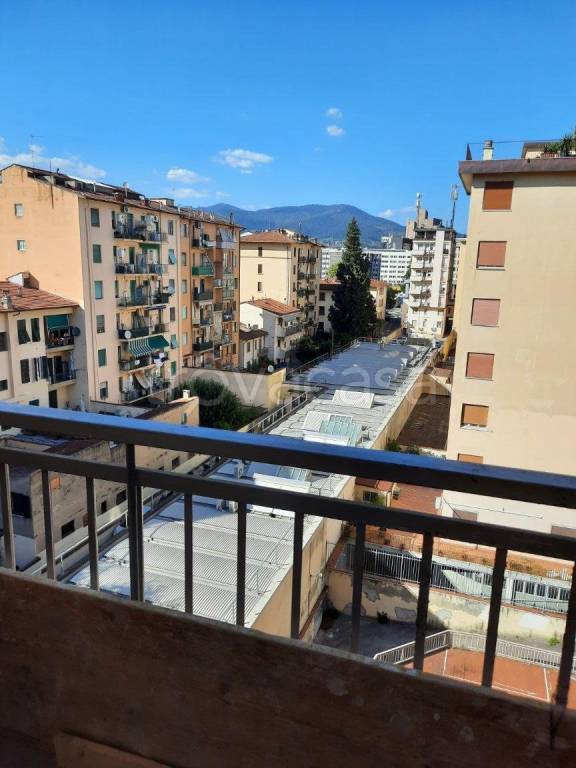 appartamento in vendita a Firenze in zona Novoli