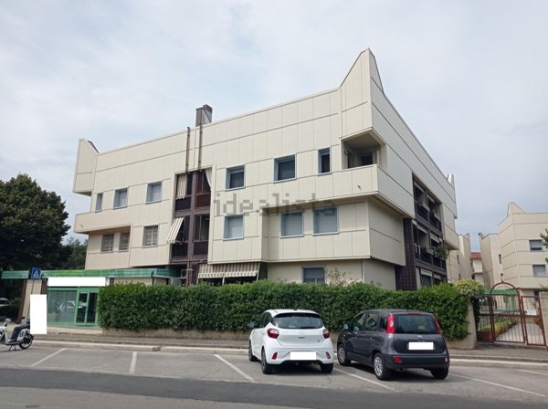 appartamento in vendita a Firenze in zona Isolotto