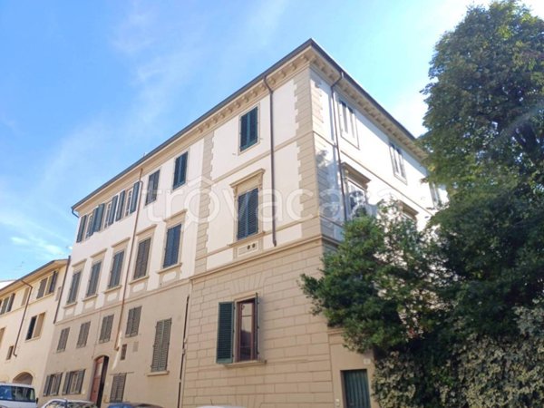 appartamento in vendita a Firenze in zona Campo di Marte