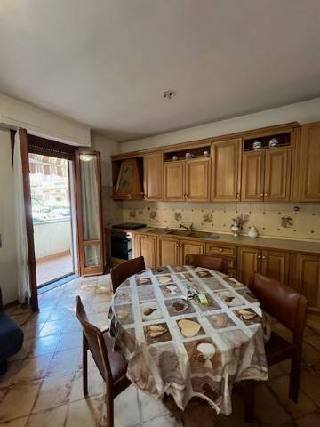 appartamento in vendita a Firenze in zona Isolotto