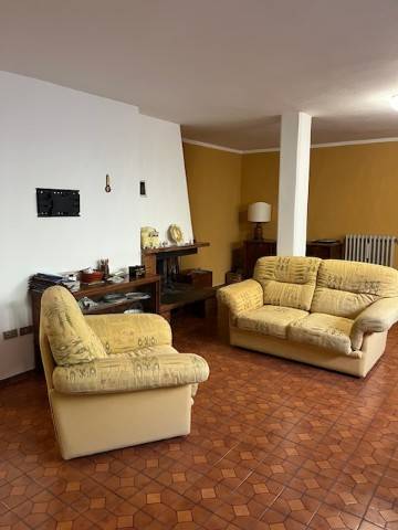 appartamento in vendita a Firenze in zona Isolotto