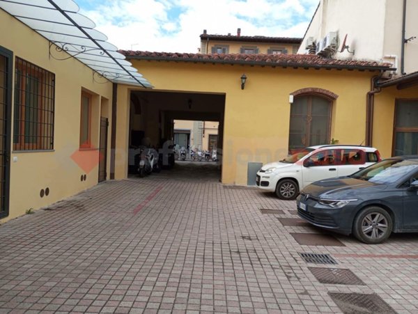 appartamento in vendita a Firenze in zona Statuto