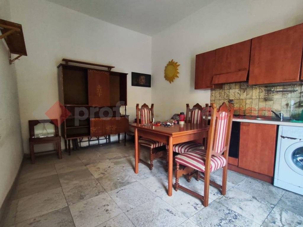 appartamento in vendita a Firenze in zona Statuto