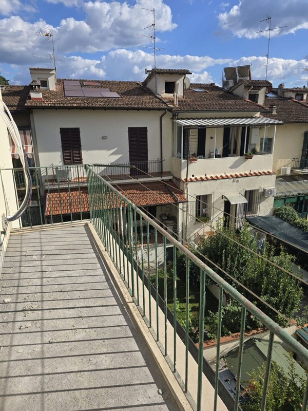 appartamento in vendita a Firenze in zona Legnaia