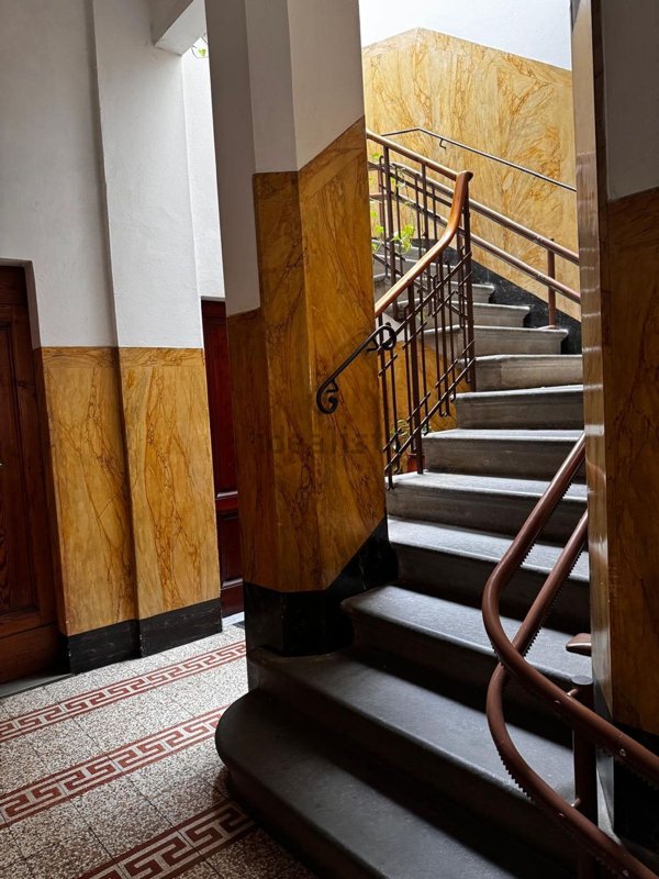 appartamento in vendita a Firenze in zona Pignone