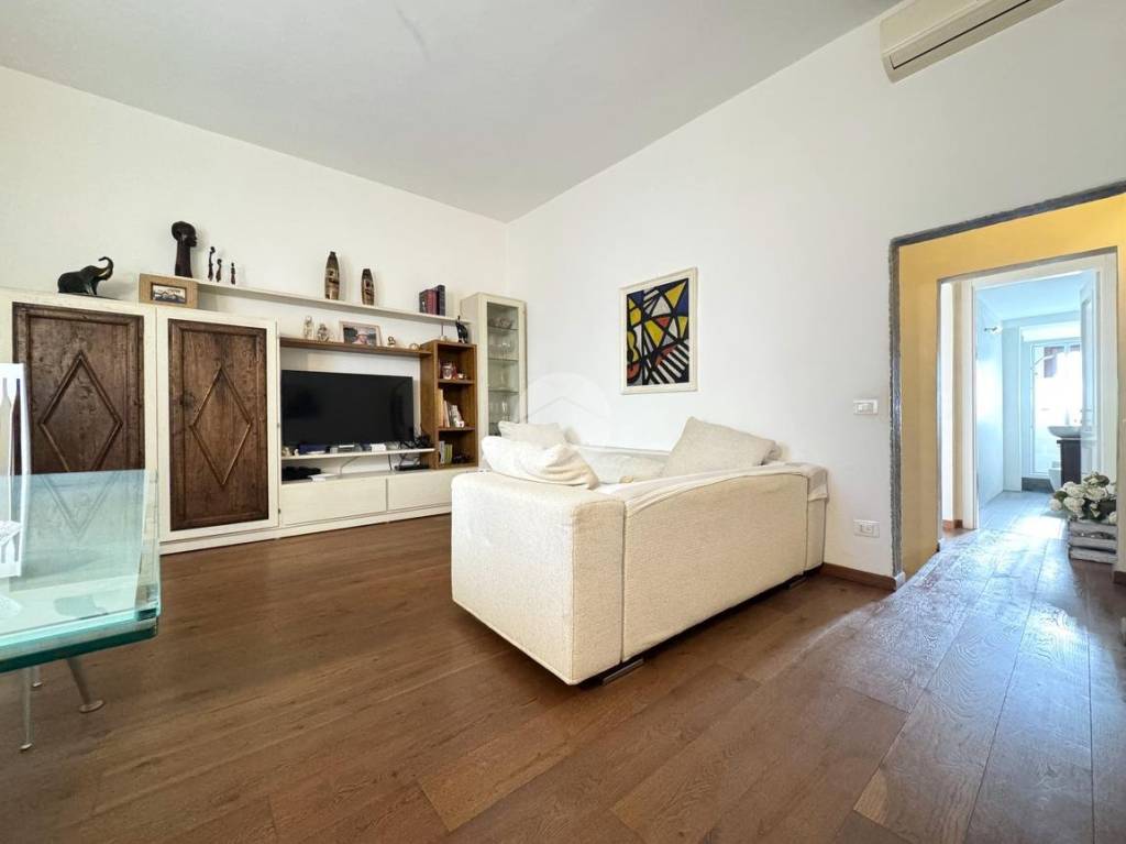 casa indipendente in vendita a Firenze in zona Legnaia