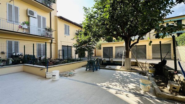 appartamento in vendita a Firenze in zona Campo di Marte