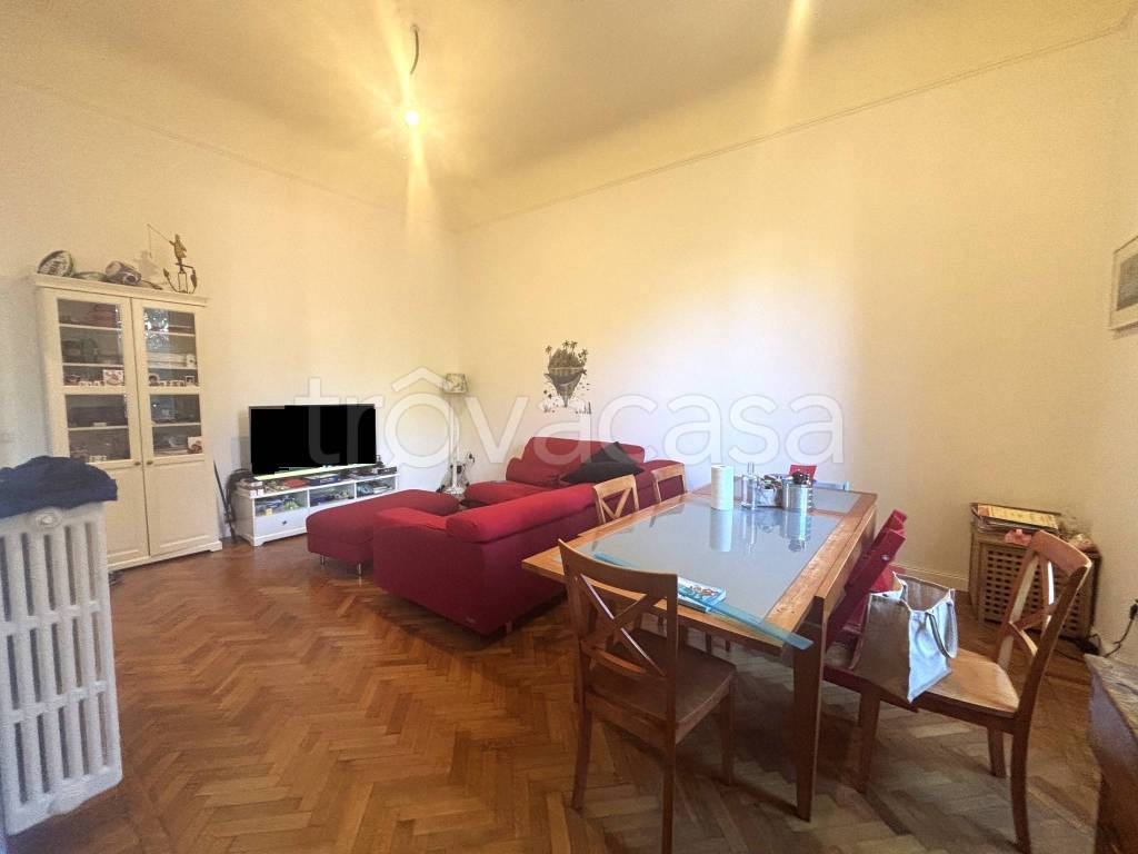 appartamento in vendita a Firenze in zona Campo di Marte