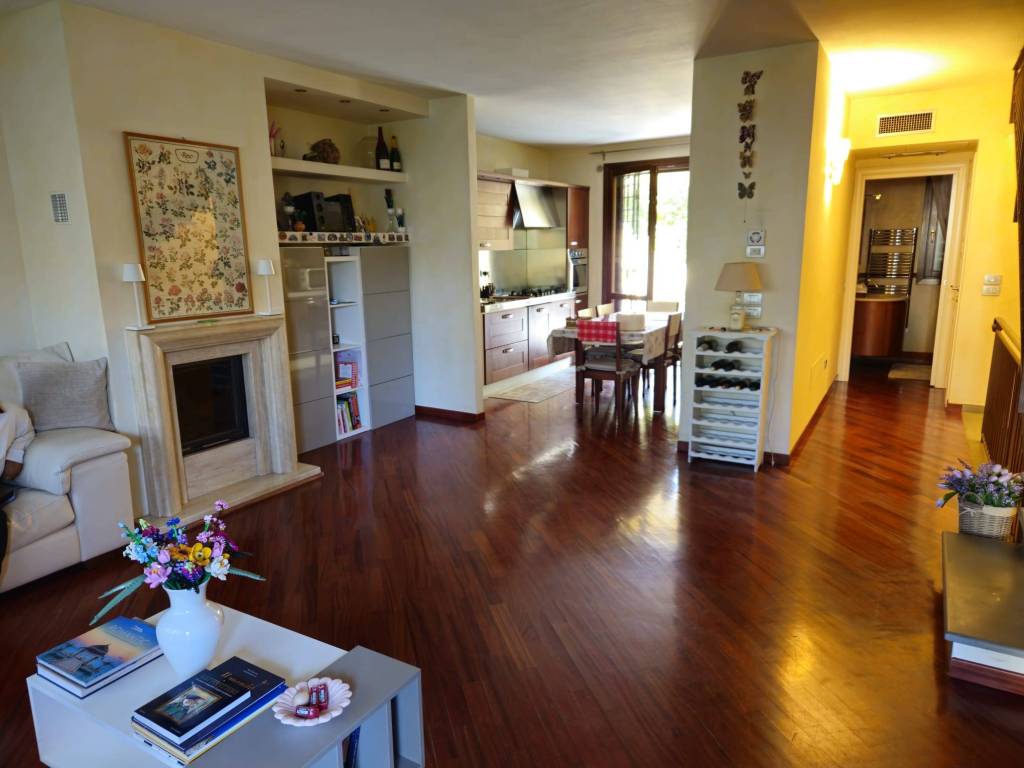 casa indipendente in vendita a Firenze in zona Serpiolle