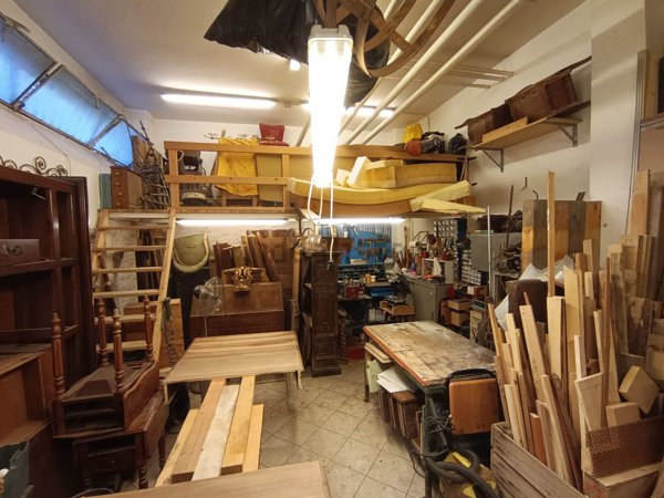 locale di sgombero in vendita a Firenze in zona Coverciano