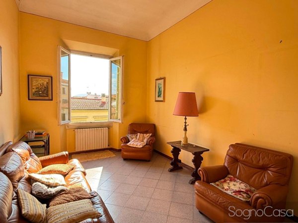 appartamento in vendita a Firenze in zona Campo di Marte