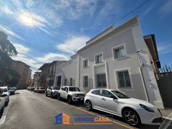 appartamento in vendita a Firenze in zona Campo di Marte