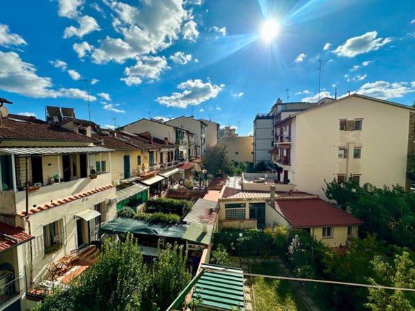 appartamento in vendita a Firenze in zona Legnaia