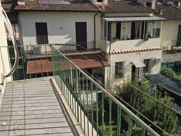 appartamento in vendita a Firenze in zona Legnaia