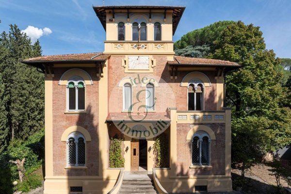 casa indipendente in vendita a Firenze