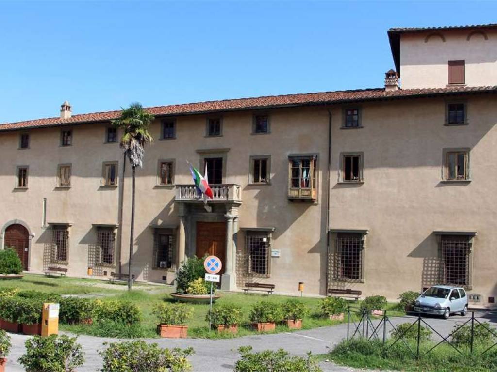 negozio in vendita a Firenze in zona Bellariva