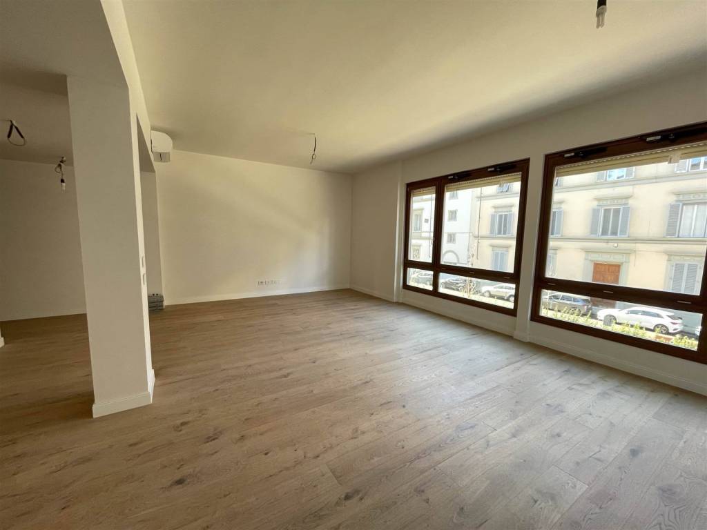 appartamento in vendita a Firenze in zona Centro Santa Maria Novella