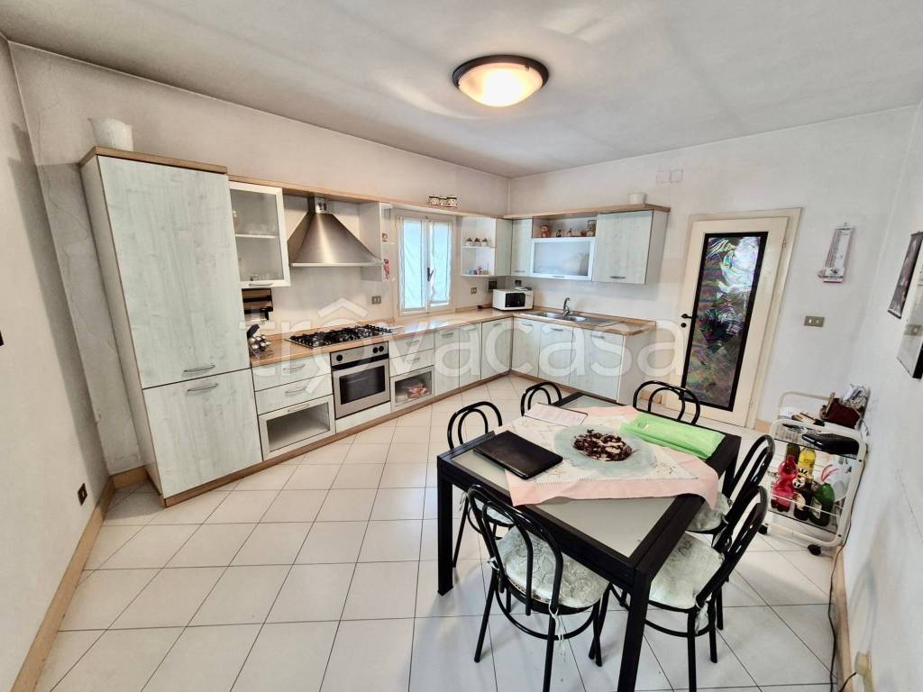 appartamento in vendita a Firenze in zona Galluzzo