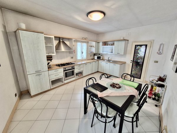 appartamento in vendita a Firenze in zona Galluzzo