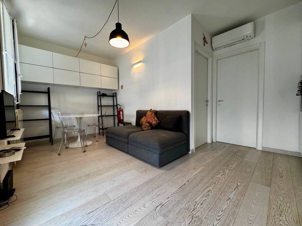 appartamento in vendita a Firenze in zona Centro Santa Maria Novella