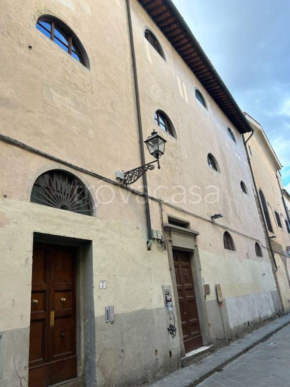 appartamento in vendita a Firenze in zona Centro Santa Croce