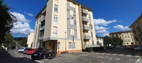 appartamento in vendita a Firenze in zona Rifredi