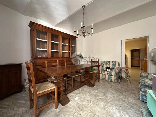 quadrivano in vendita a Firenze in zona Brozzi