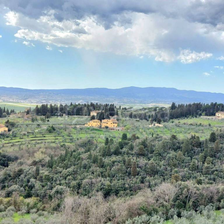 appartamento in vendita a Firenze in zona Serpiolle