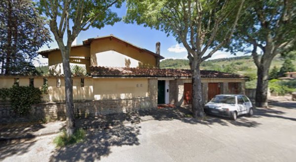 appartamento in vendita a Firenze in zona Settignano