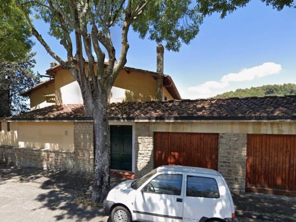 appartamento in vendita a Firenze in zona Settignano