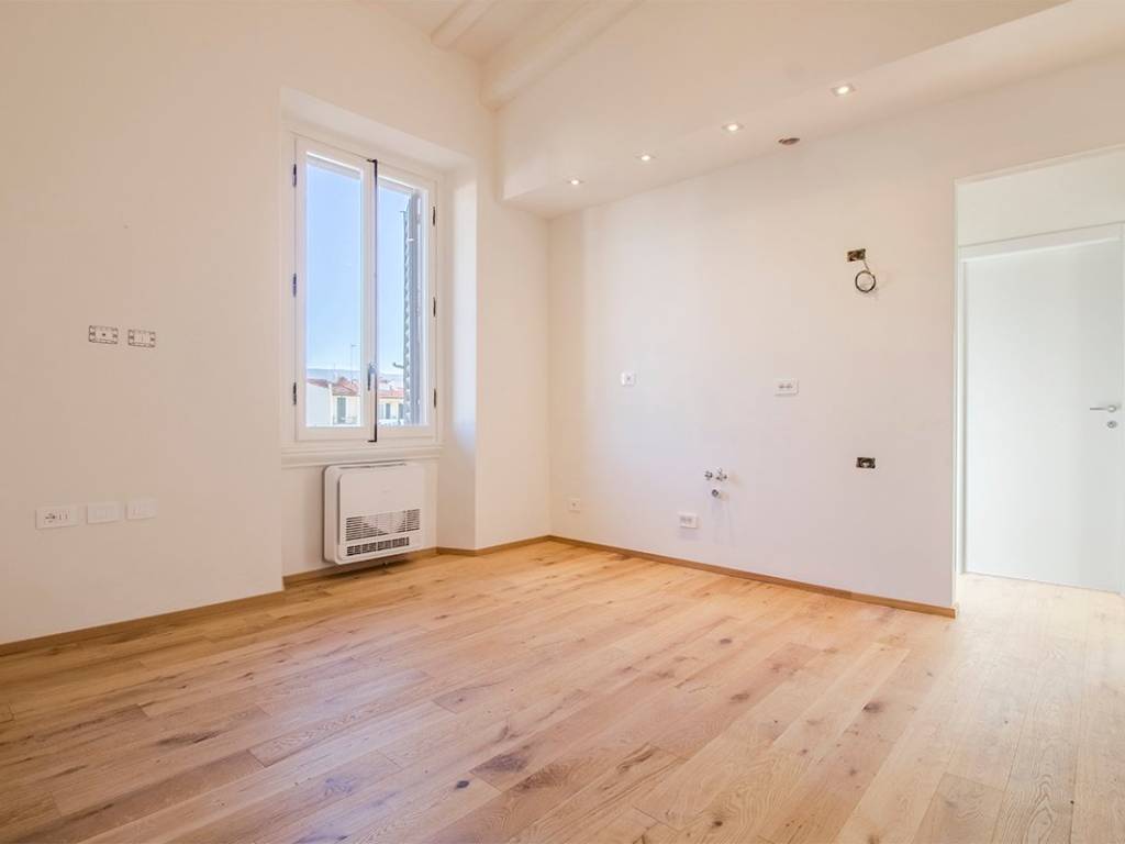 appartamento in vendita a Firenze in zona Campo di Marte