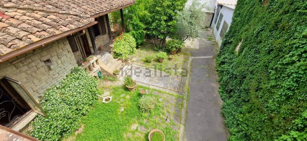 casa indipendente in vendita a Firenze in zona Careggi