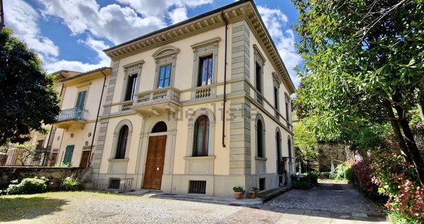 casa indipendente in vendita a Firenze in zona Pian dei Giullari