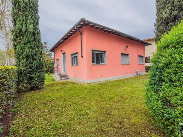 casa indipendente in vendita a Firenze in zona Brozzi
