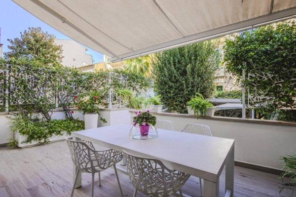 appartamento in vendita a Firenze in zona Campo di Marte