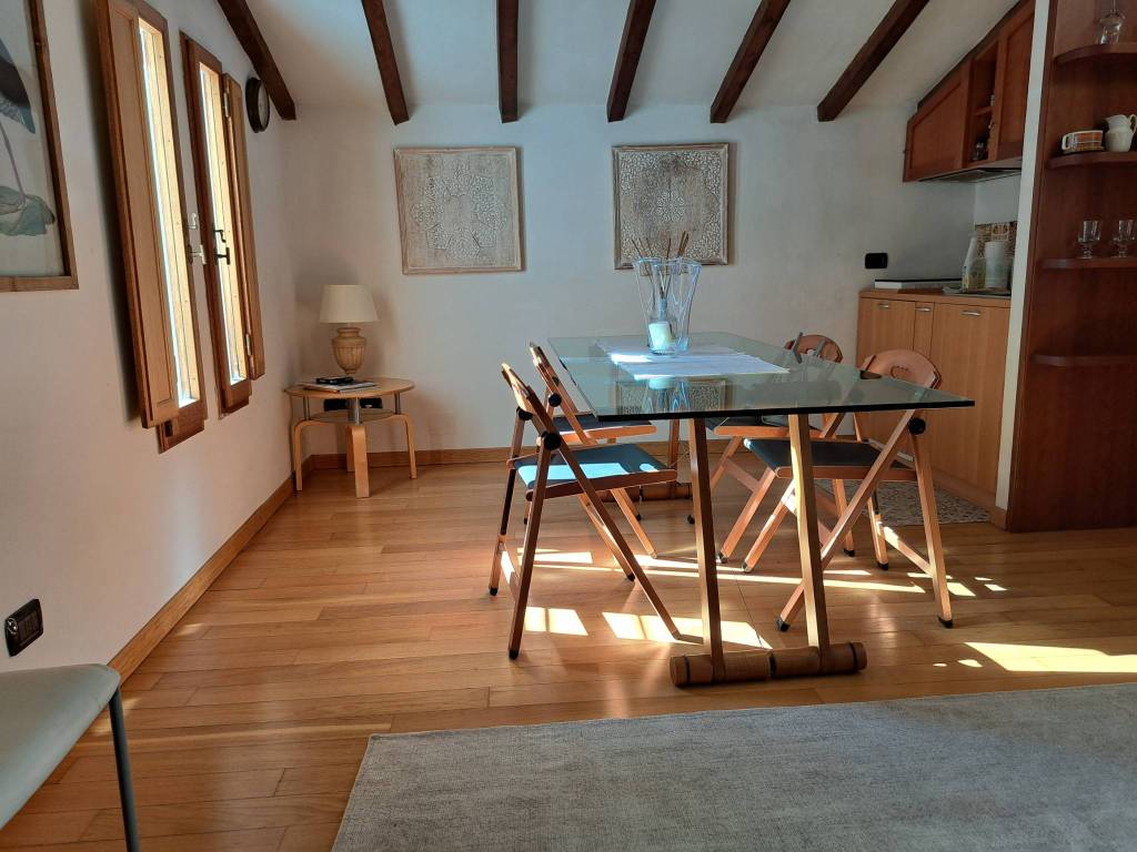 appartamento in vendita a Firenze in zona Le Cure