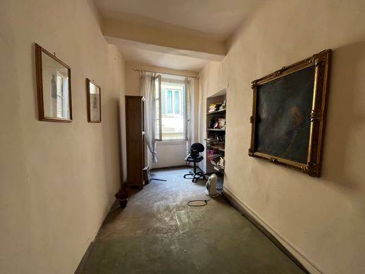 ufficio in vendita a Firenze in zona Centro San Frediano