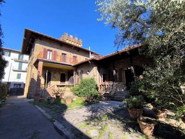 casa indipendente in vendita a Firenze in zona Careggi