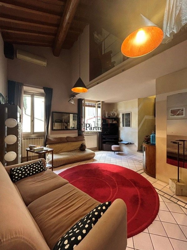 appartamento in vendita a Firenze in zona Centro Santa Maria Novella