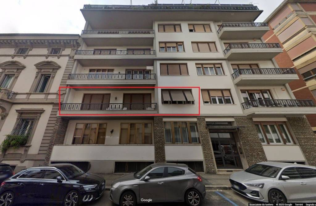 appartamento in vendita a Firenze in zona Campo di Marte