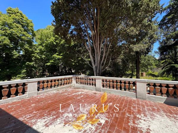 appartamento in vendita a Firenze in zona Settignano