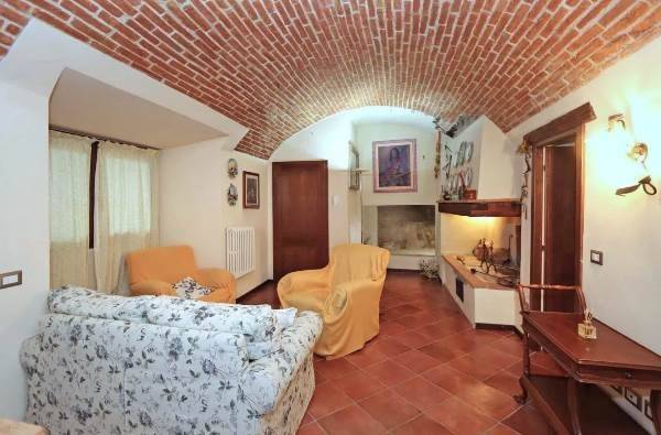 appartamento in vendita a Firenze in zona Settignano